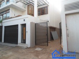 Apartment  for Lease at Colombo 04